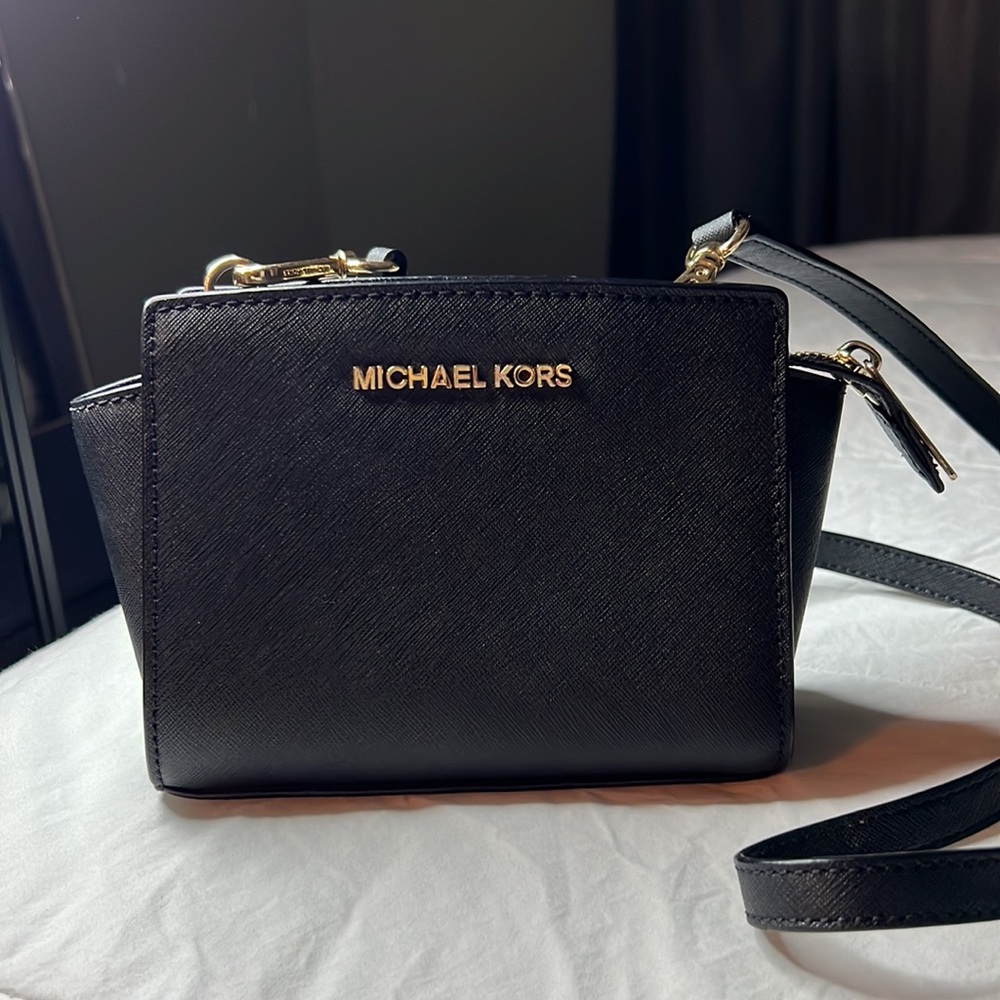 Black Michael Kors Selma Mini Saffiano Leather Crossbody